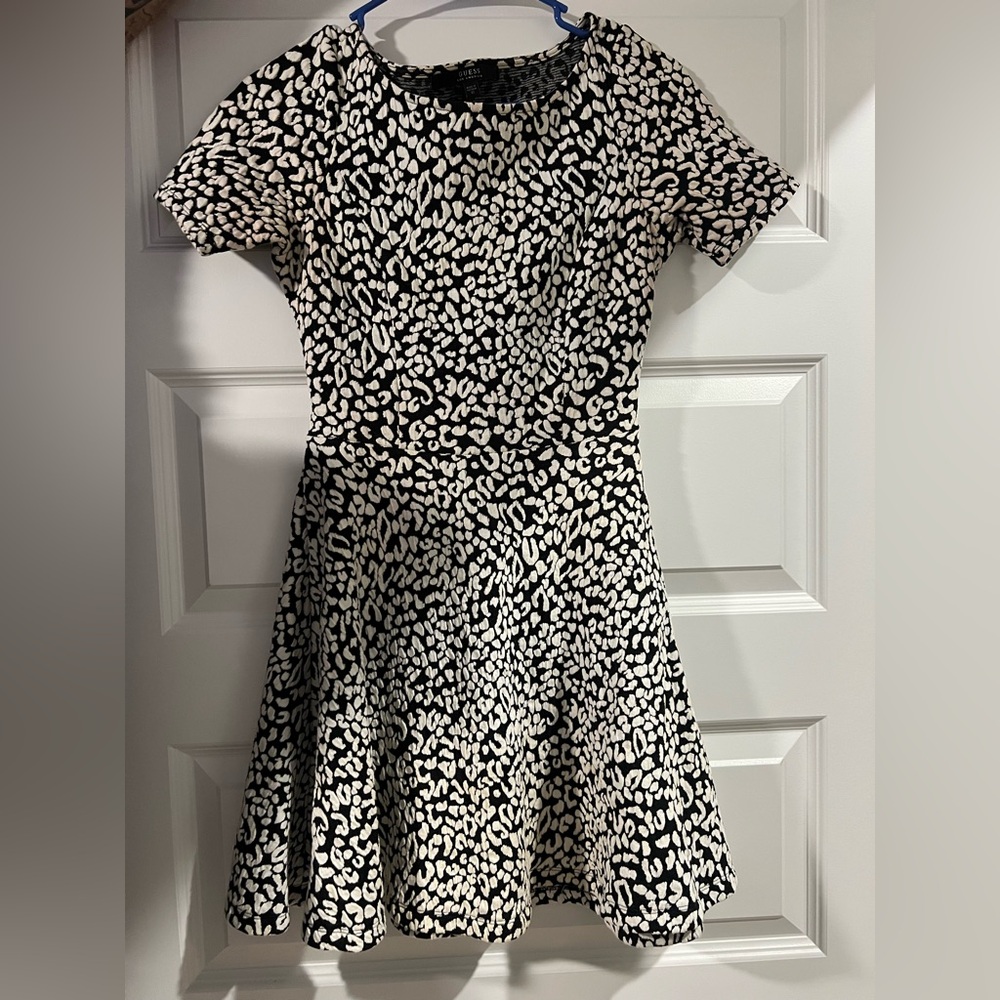 Guess by Marciano Black and White Patterned Dress